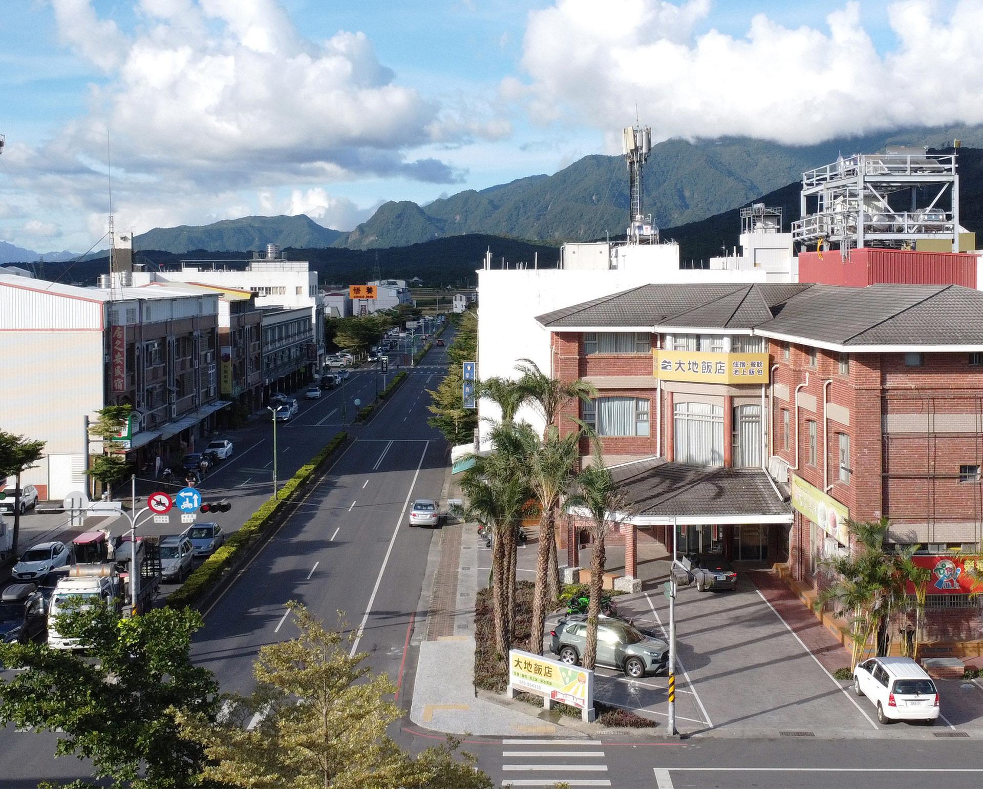 位於池上市區，地理位置優越